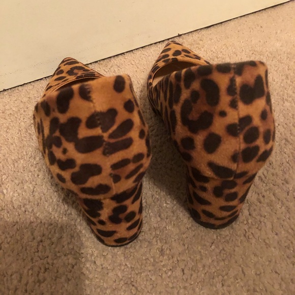 Leopard Heels - Picture 3 of 5